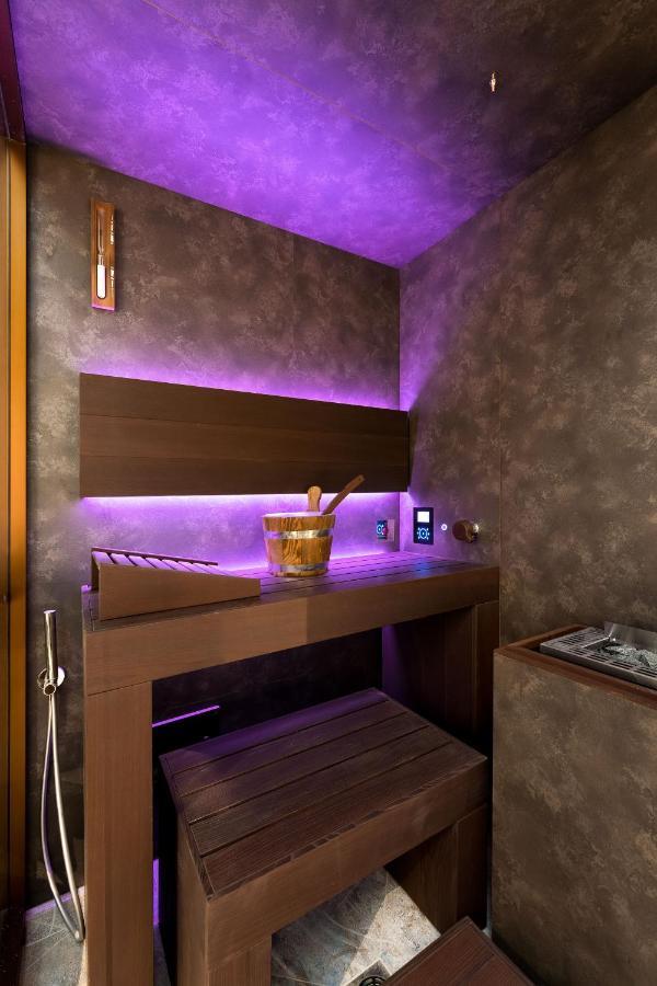 F1RST Suite Apartment&SPA Florenţa Exterior foto